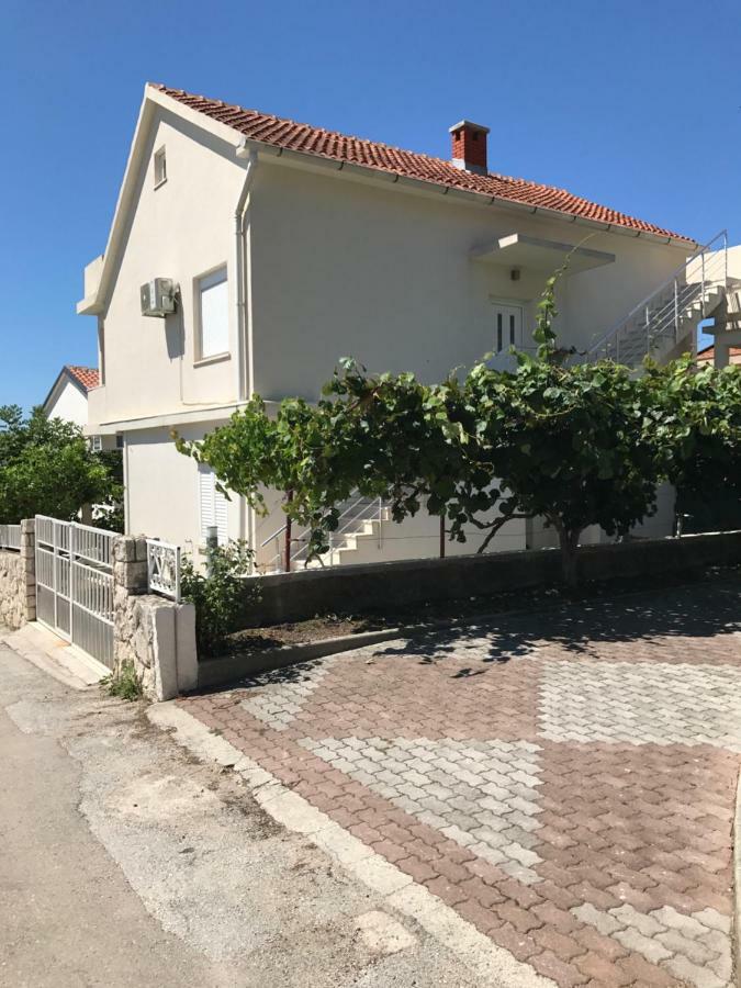 Apartmants Matic Podaca Buitenkant foto