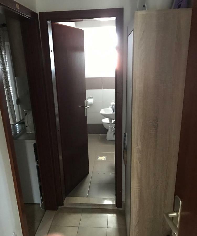 Apartmants Matic Podaca Buitenkant foto